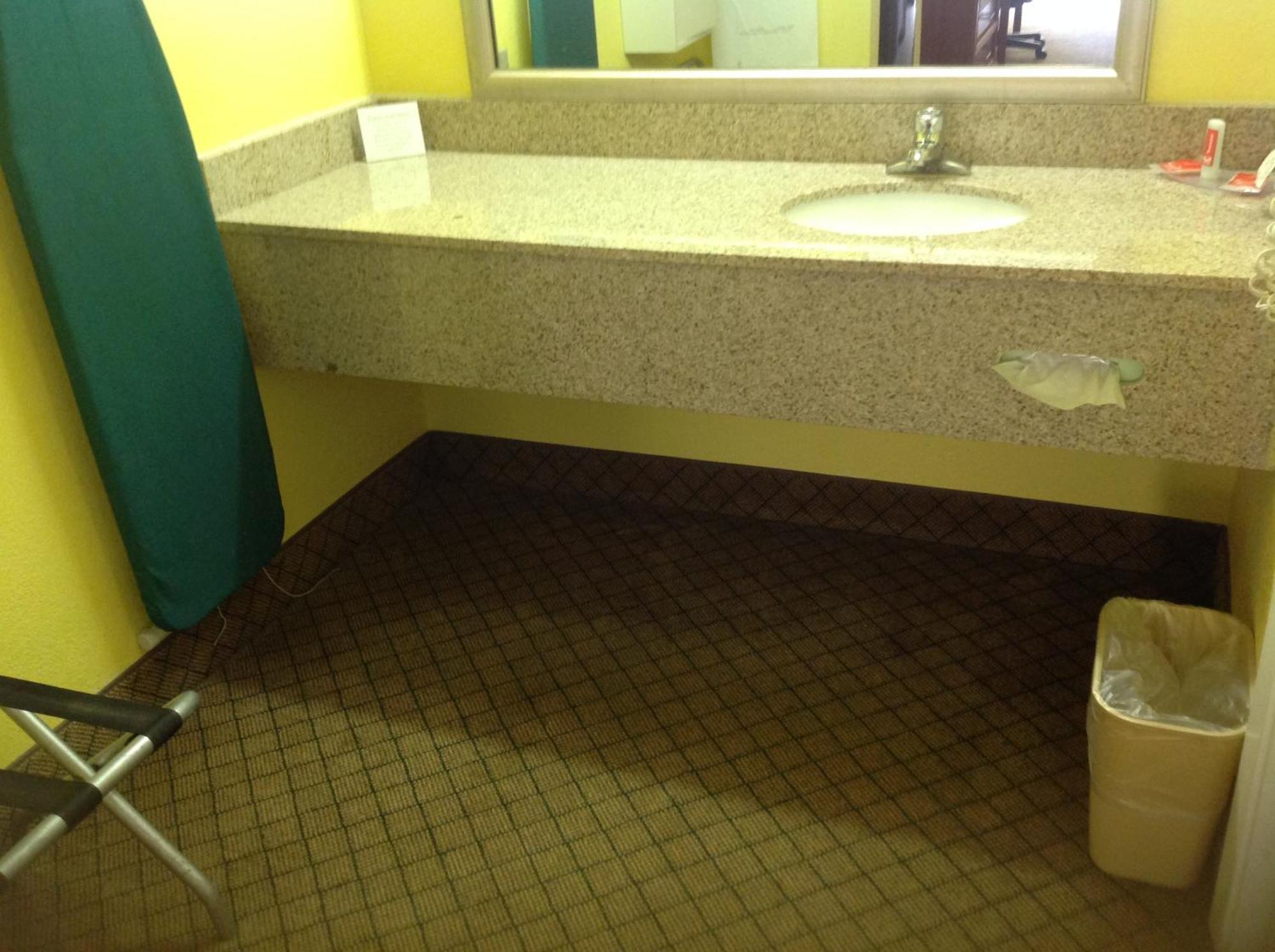 Econo Lodge Picayune Habitación foto